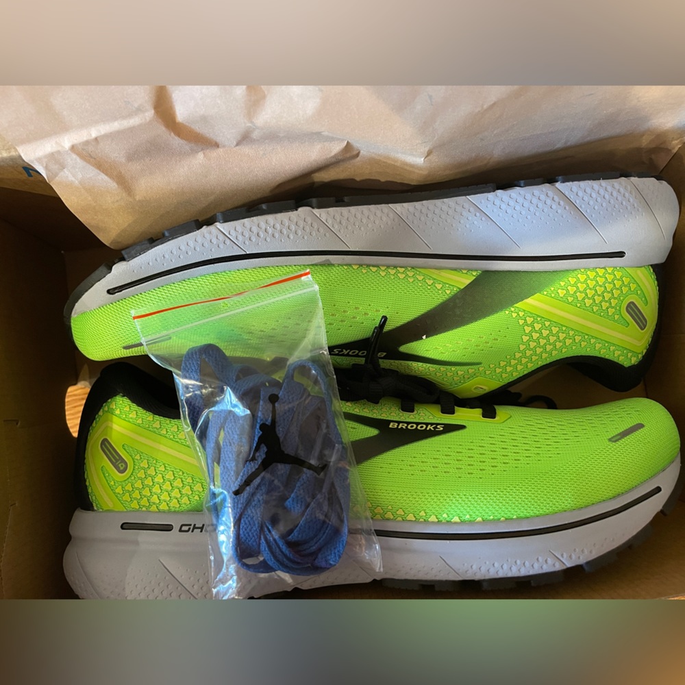 Men sneakers